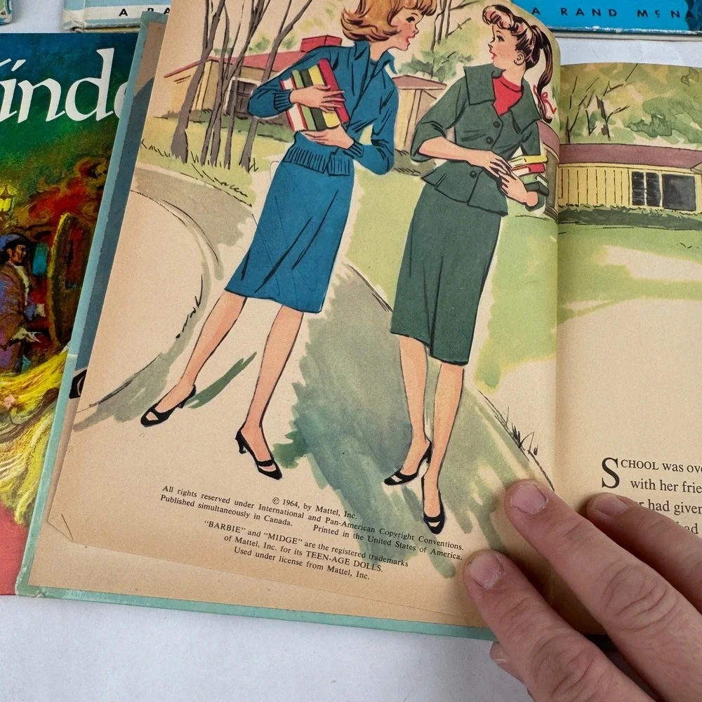 Vintage Children Hardback Books Lot of 5 Wonder Books Barbie Three Little Kitten